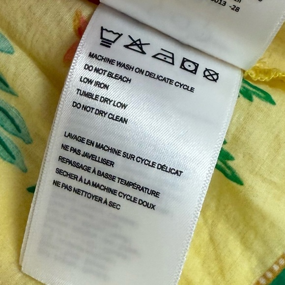 Farm Rio Delicate Fruit Garden Blouse Womens Large Yellow Multi NWT $148 - Picture 10 of 14